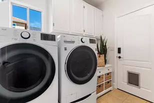 258 El Pueblo Pl, Clayton, CA 94517 - Photo 39