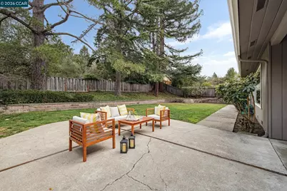 1103 Larch Avenue, Moraga, CA 94556 - Photo 29