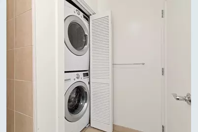 585 9th St #443, Oakland, CA 94607 - Photo 19