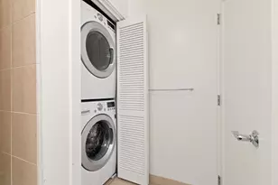 585 9th St, Oakland, CA 94607 - Photo 19