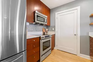 585 9th St, Oakland, CA 94607 - Photo 7