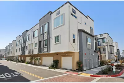 2870 Derbyline Ln, Alameda, CA 94501 - Photo 1