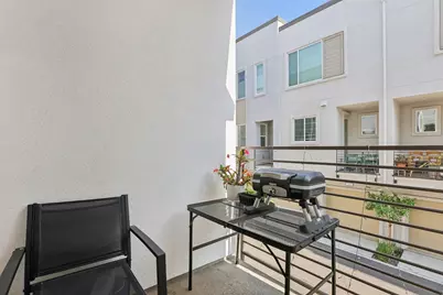 2870 Derbyline Ln, Alameda, CA 94501 - Photo 9