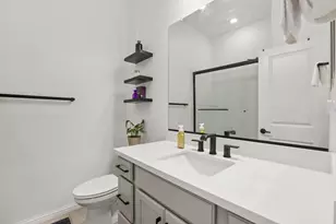 2870 Derbyline Ln, Alameda, CA 94501 - Photo 15