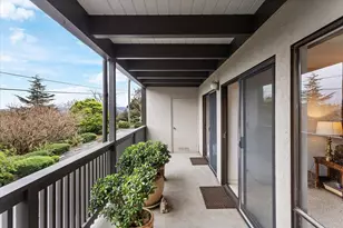 19100 Crest Ave, Castro Valley, CA 94546 - Photo 21