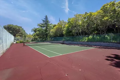 19100 Crest Ave #15, Castro Valley, CA 94546 - Photo 29