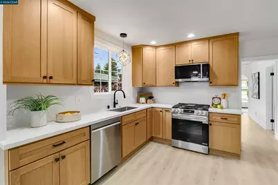 1604 Dwight Way, Berkeley, CA 94703 - Photo 15