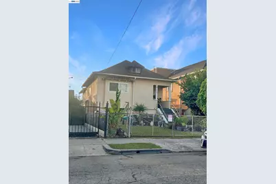 1530 40th Ave, Oakland, CA 94601 - Photo 1