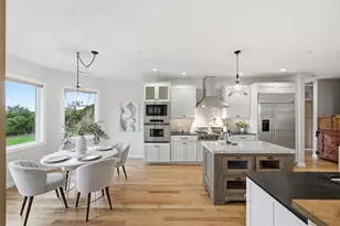 24785 Fairview Ave, Hayward, CA 94542 - Photo 19