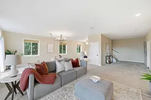 24785 Fairview Ave, Hayward, CA 94542 - Photo 35