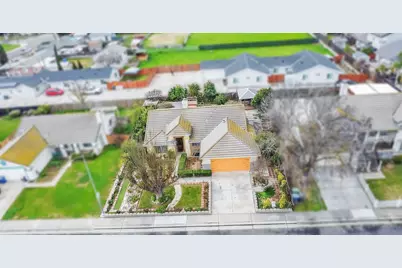 14061 Jasper St, Lathrop, CA 95330 - Photo 33