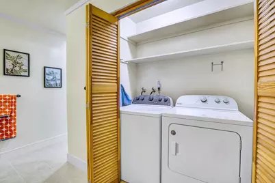 6635 Banning Dr, Oakland, CA 94611 - Photo 19