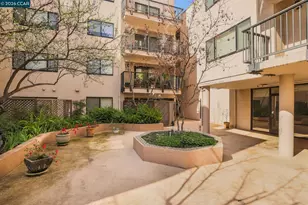 322 Hanover Ave, Oakland, CA 94606 - Photo 23