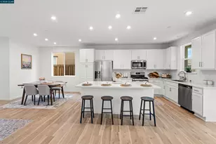 953 Arneis Ave, Manteca, CA 95337 - Photo 9