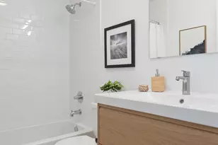 1233 Hampel St, Oakland, CA 94602 - Photo 7