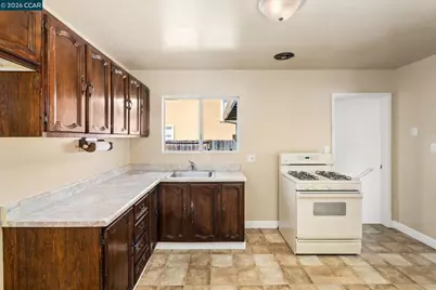 18567 Hunter Ave, San Lorenzo, CA 94541 - Photo 11