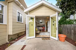 2011 Rosedale Ave, Oakland, CA 94601 - Photo 27