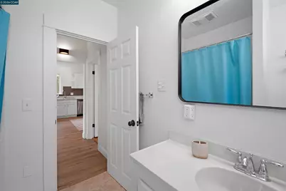 2011 Rosedale Ave, Oakland, CA 94601 - Photo 25