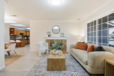 7447 Tamarack Dr, Dublin, CA 94568 - Photo 5