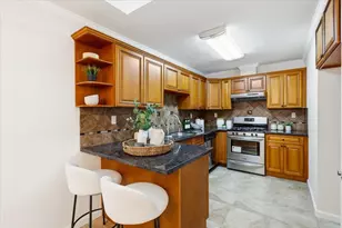 7447 Tamarack Dr, Dublin, CA 94568 - Photo 11