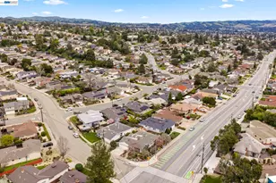 3305 Arcadian Dr, Castro Valley, CA 94546 - Photo 41