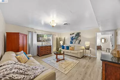 2245 Sol St, Castro Valley, CA 94578 - Photo 7