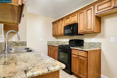 6901 9th Ave, Rio Linda, CA 95673 - Photo 3