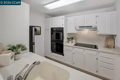 1860 Tice Creek #1241, Walnut Creek, CA 94595 - Photo 3