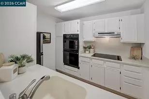 1860 Tice Creek, Walnut Creek, CA 94595 - Photo 3