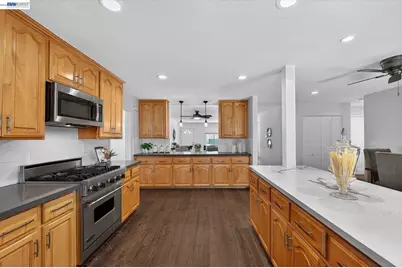 843 Jensen St, Livermore, CA 94550 - Photo 15