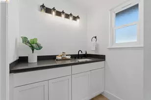 3178 Larchmont Ln, San Pablo, CA 94806 - Photo 27