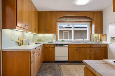 4800 Proctor Ave, Oakland, CA 94618 - Photo 9