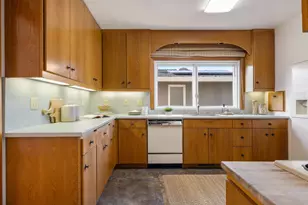 4800 Proctor Ave, Oakland, CA 94618 - Photo 9