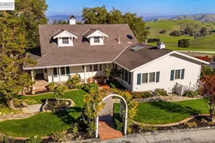 5280 Sheridan Rd, Sunol, CA 94586 - Photo 5