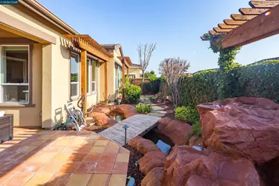 2090 Rioja Way, Brentwood, CA 94513 - Photo 37