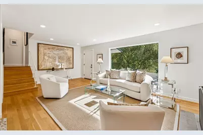 1100 Glencourt Dr, Oakland, CA 94611 - Photo 9