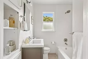 1100 Glencourt Dr, Oakland, CA 94611 - Photo 27