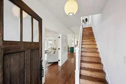 829 51st St, Oakland, CA 94608 - Photo 5