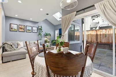 3877 Vine St, Pleasanton, CA 94566 - Photo 7