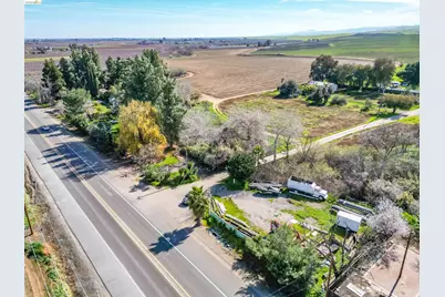 23650 Marsh Creek Rd, Brentwood, CA 94513 - Photo 5