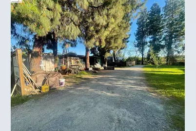 23650 Marsh Creek Rd, Brentwood, CA 94513 - Photo 7