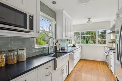 3938 Oakmore Rd, Oakland, CA 94602 - Photo 15