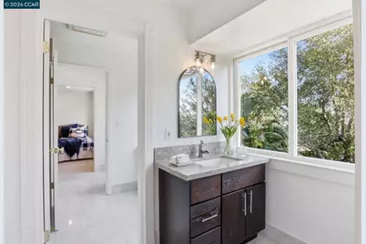 128 Diablo View Dr, Orinda, CA 94563 - Photo 25