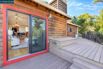 1087 Hillside Dr, Martinez, CA 94553 - Photo 29