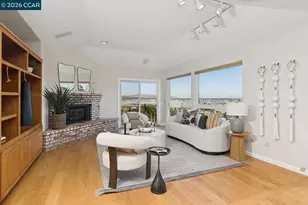 1087 Hillside Dr, Martinez, CA 94553 - Photo 13