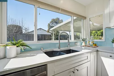 168 Glacier Dr, Livermore, CA 94551 - Photo 13