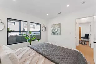 975 55th St, Oakland, CA 94608 - Photo 45