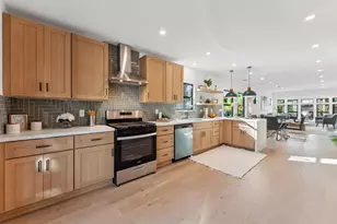 975 55th St, Oakland, CA 94608 - Photo 25