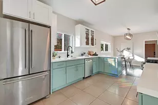 735 Apgar St, Oakland, CA 94609 - Photo 13