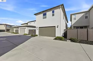 2965 Hazel Gaze St, Sacramento, CA 95833 - Photo 51